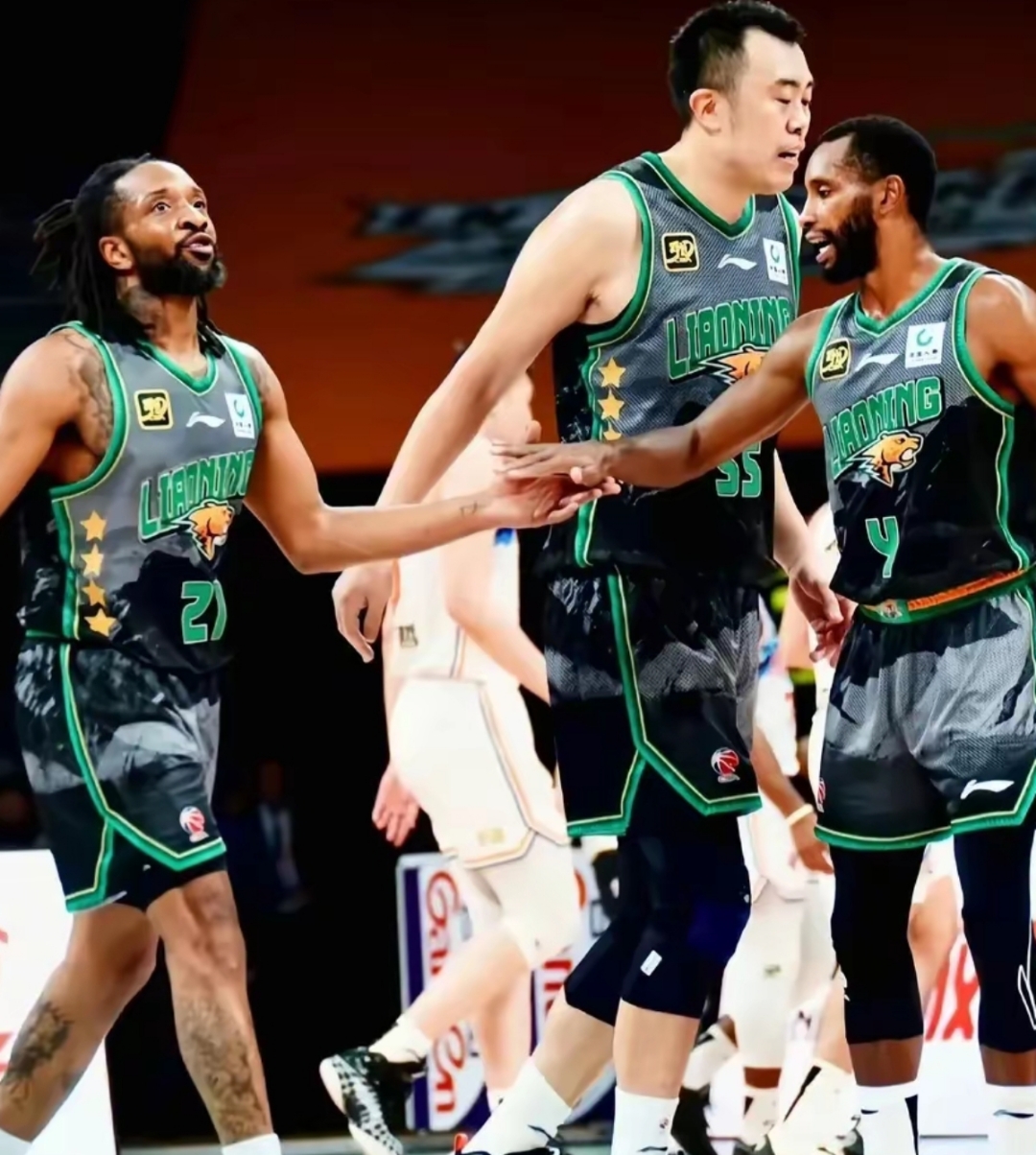 关于里程碑夜拉齐奥队长鼓劲，CBA常规赛关键时刻刷纪录，底气十足，赛程密集仍需轮换的信息